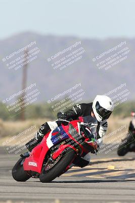 media/Nov-30-2025-TrackXperience (Sun) [[c0061d280f]]/3-Level 1/Session 3 (Turn 16)/